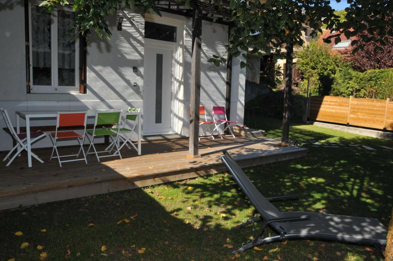 Gite Du Cafe Truchet Saint-Pancrace  Exterior foto